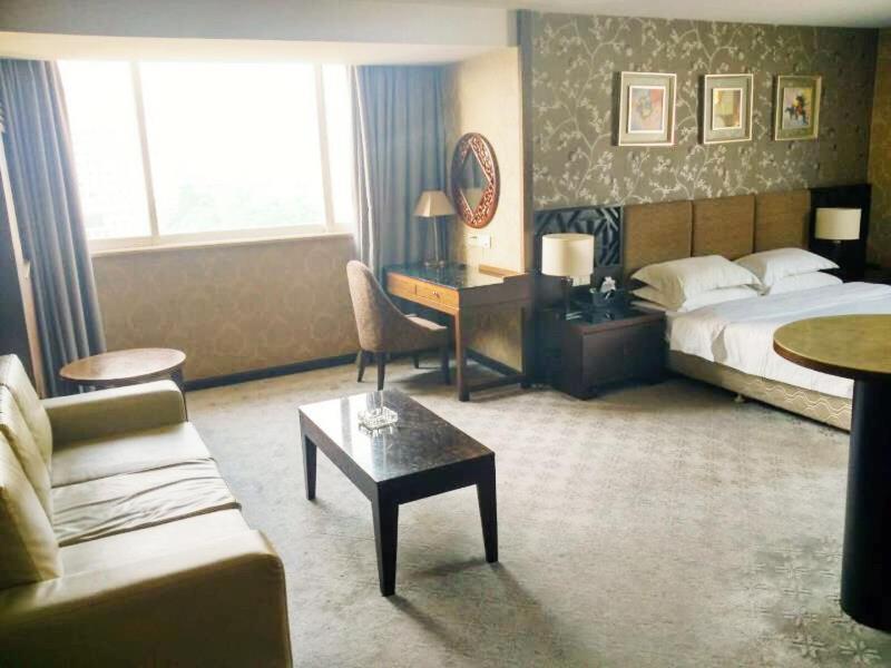 Guangzhou He Yuan Hotel Bagian luar foto
